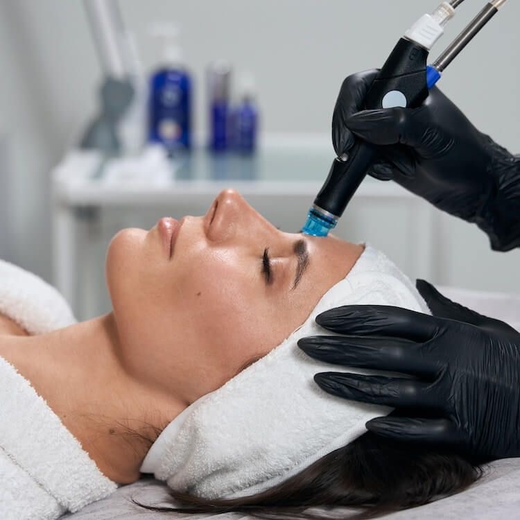 Deluxe Hydrafacial