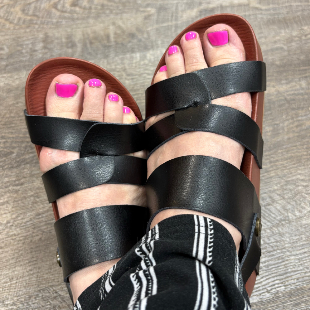 Shellac on Toes/pedi at Lovely Rustic Salon LLC in Sturgeon Bay, WI