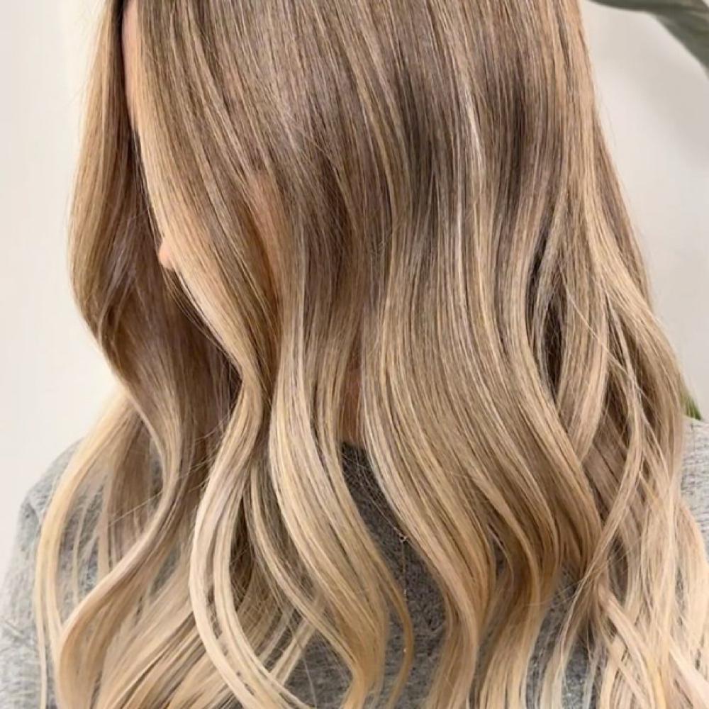 XL Modern Blended Highlight at RB On The Ave in Yakima, WA