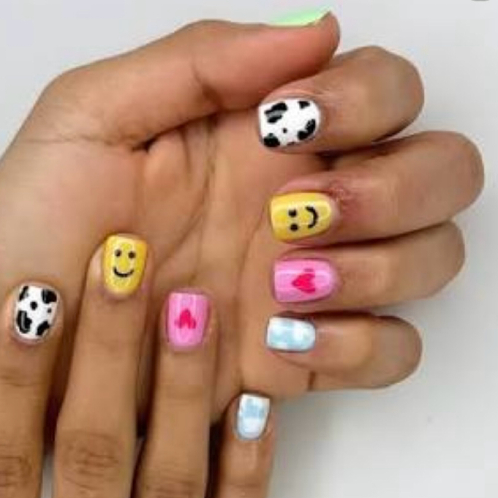 👩LITTLE ANGELS (under 10 Years) at Diana’s Nails & Spa in Livingston, NJ