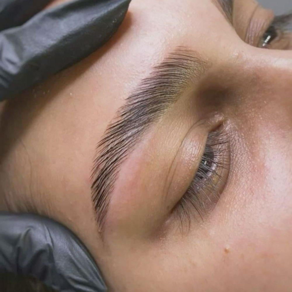 Brows at Aura Lash & Brow Studios in Tampa, FL
