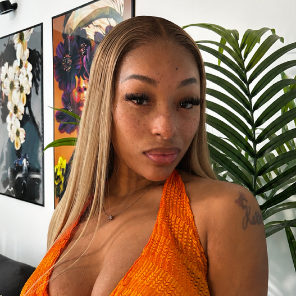 Wig Clean & 𝓡𝓮𝓲𝓷𝓼𝓽𝓪𝓵𝓵 at 𝓢𝓽𝔂𝓵𝓮𝓼 𝓫𝔂 𝓈𝒽𝒾𝓃𝒶 in 𝓣𝓪𝓶𝓹𝓪, FL