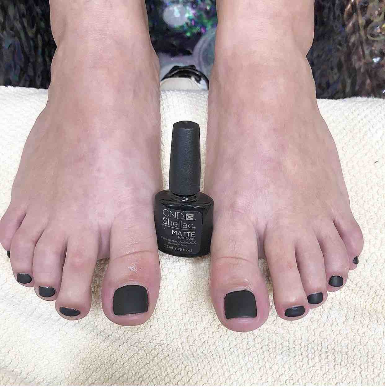 Shellac Pedicure