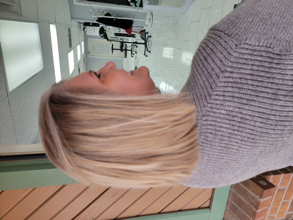 Women's Haircut