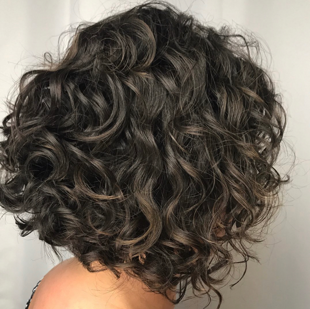 Curly Wash & Style