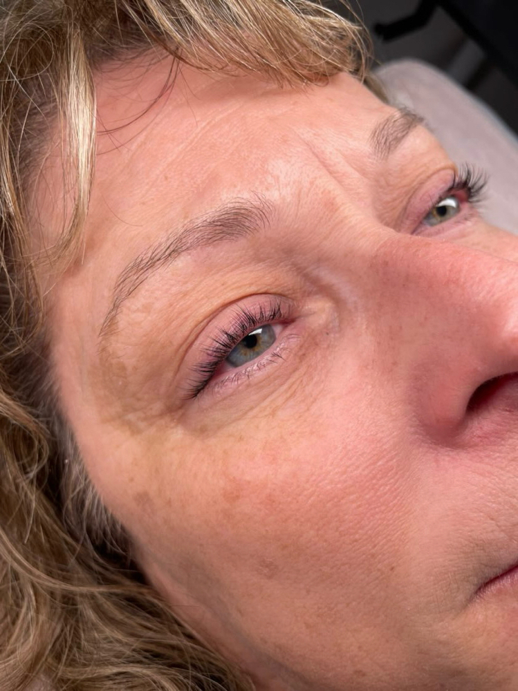 Lash Lift + Tint