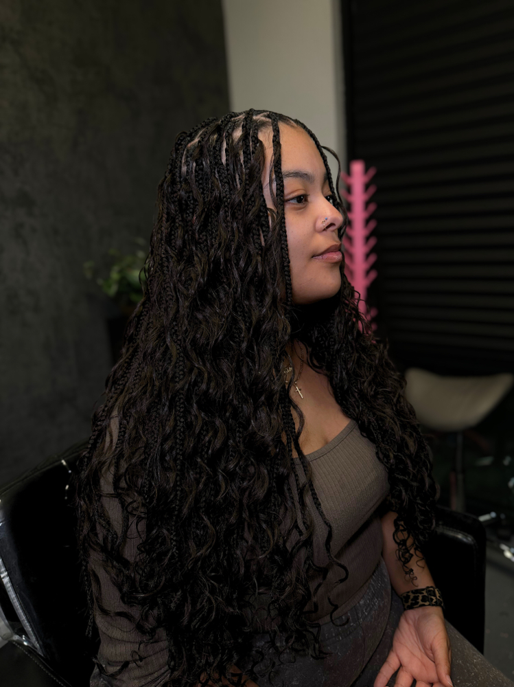 Knotless Braids at Shakira Stylez in Las Vegas, NV