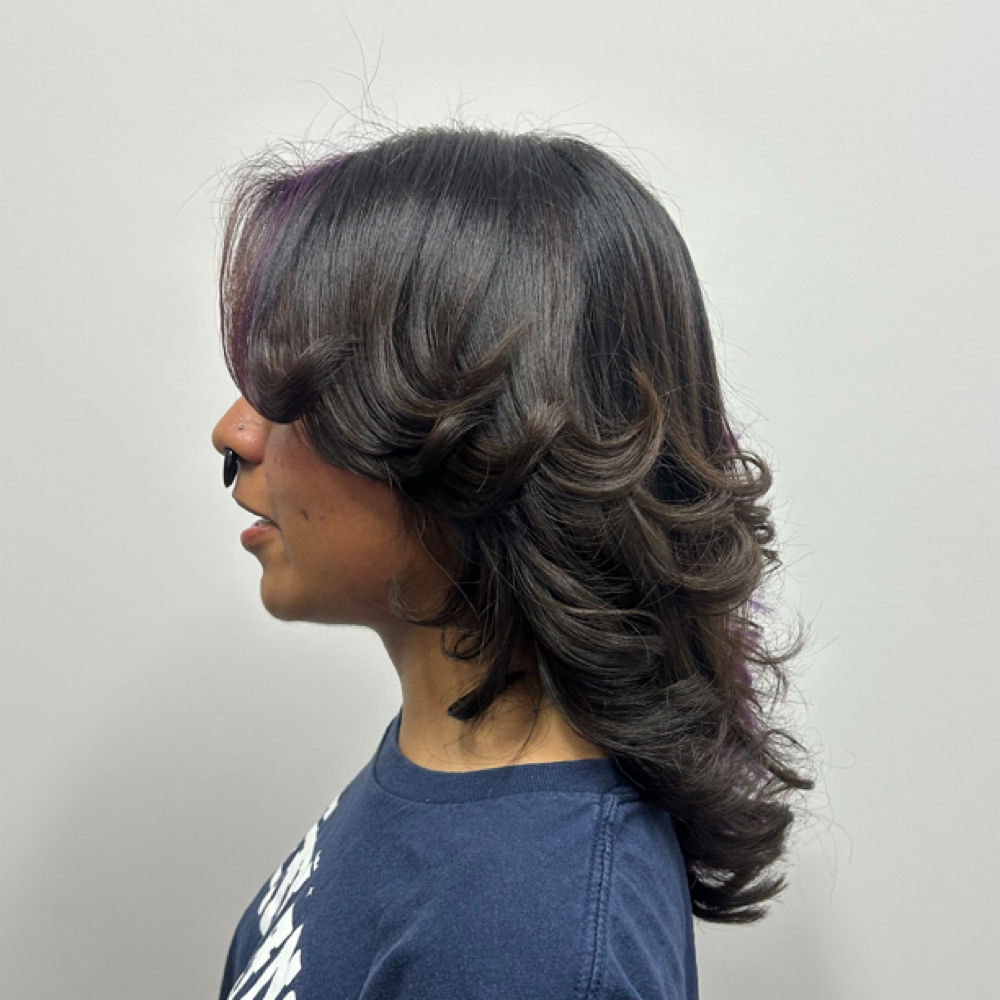 Layered Haircut at D.ROSERVICES in Cudahy, CA