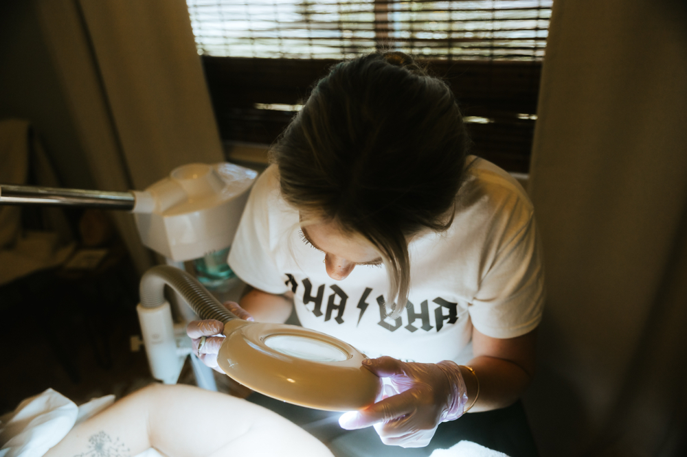 Lift & Tone Facial