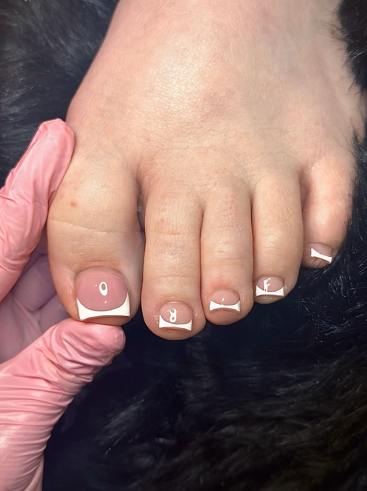 ACRYLIC TOES