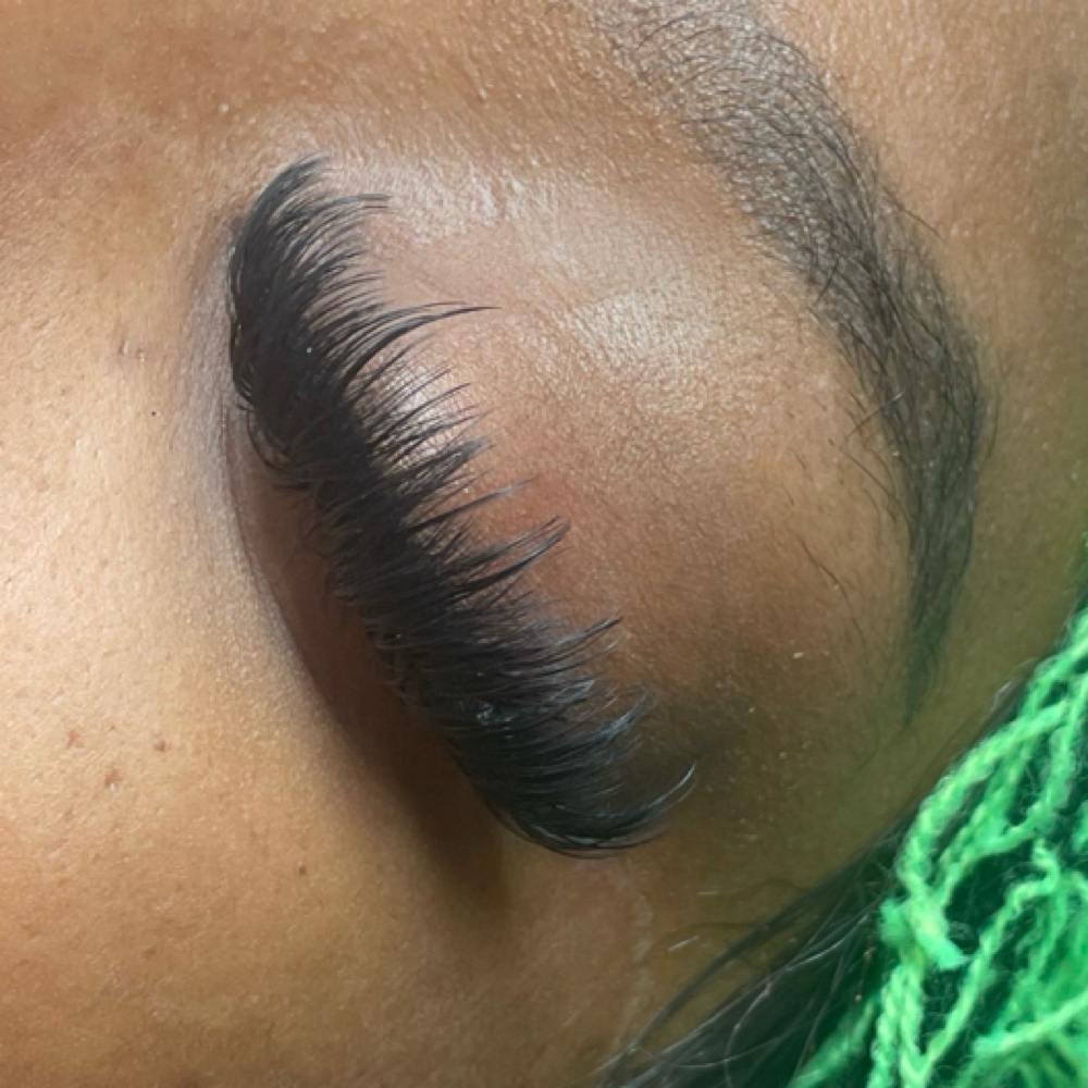 Full Volume Refill (2 Weeks) at Lashes by Sammy in Coral Springs, FL