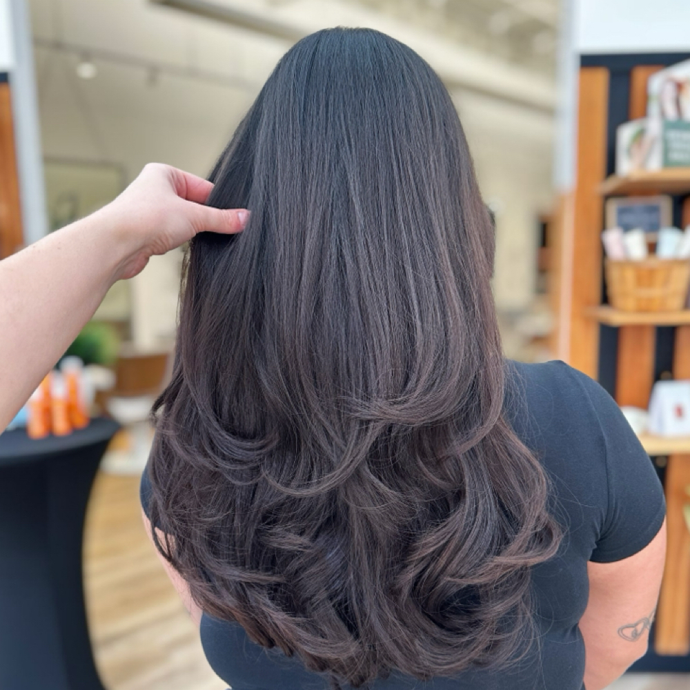 Groovy Babe Blowout at Groovy Beauty Babes in San Antonio, TX