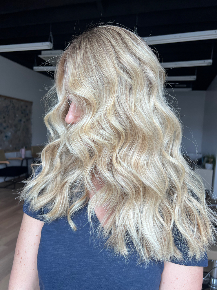 Haircut + style