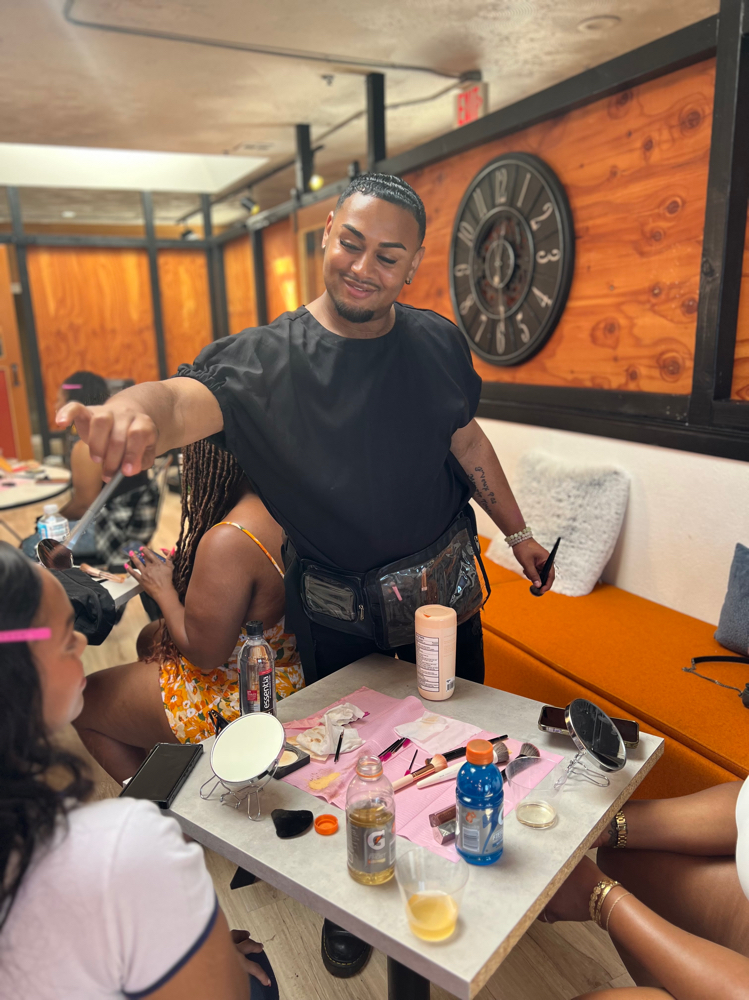 1 + 1 Makeup Class at TréVon Garcia in Tacoma, WA