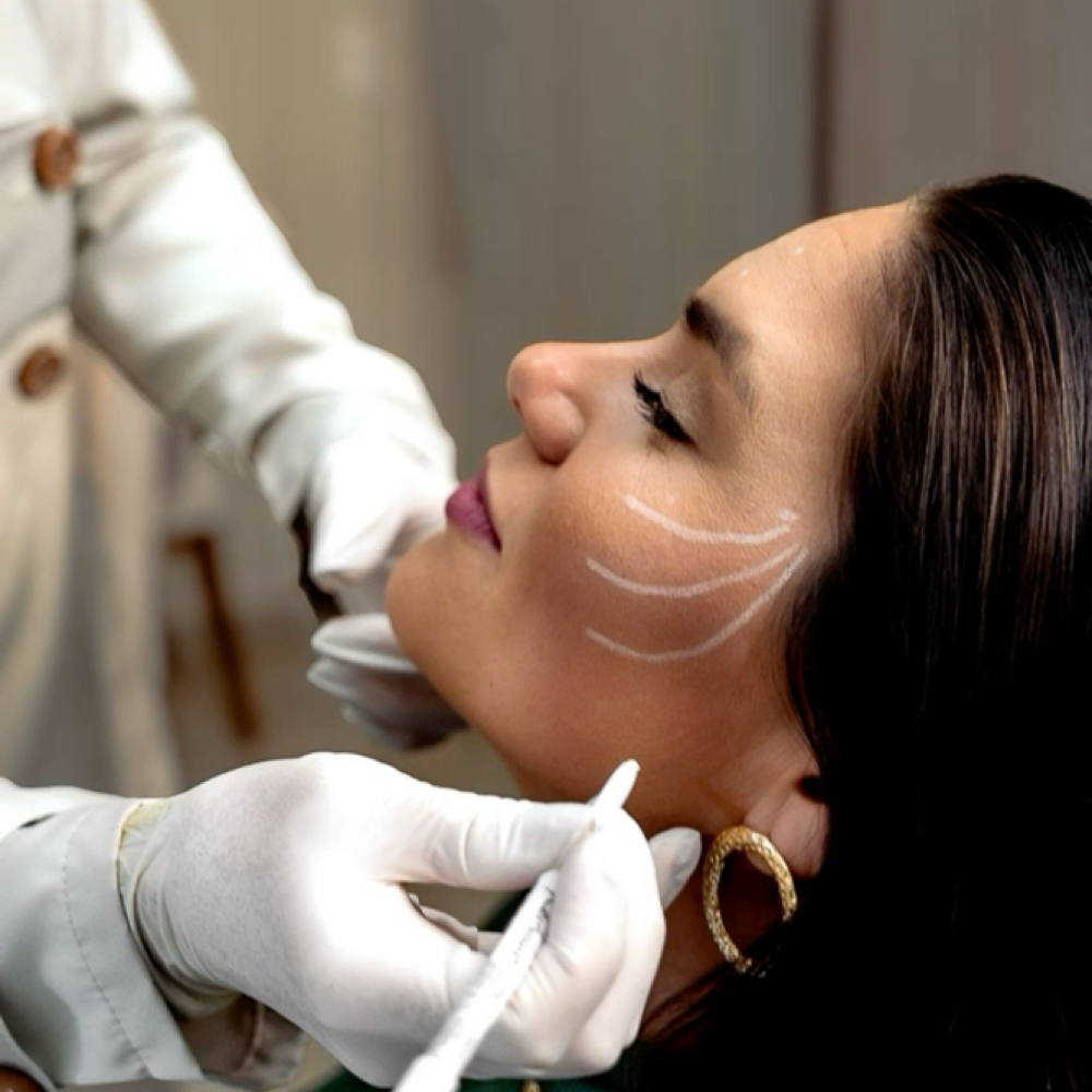 HILOS TENSORES at GLOWING BEAUTY in Southaven, MS