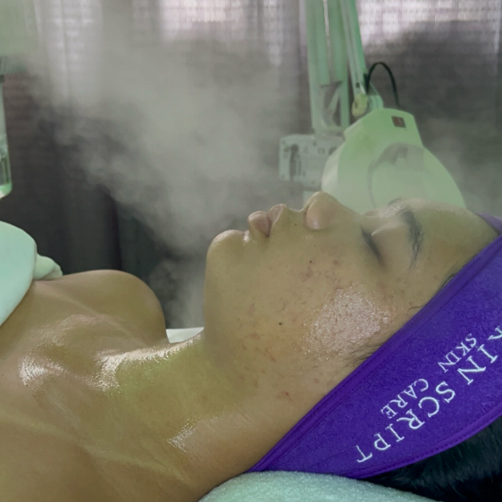 Teen Acne Facial at Anela Esthetics in Mountain View, HI