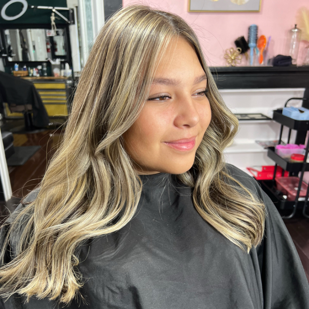 Foiliyage (Balayage) at Monarch House of Beauty in New Braunfels, TX