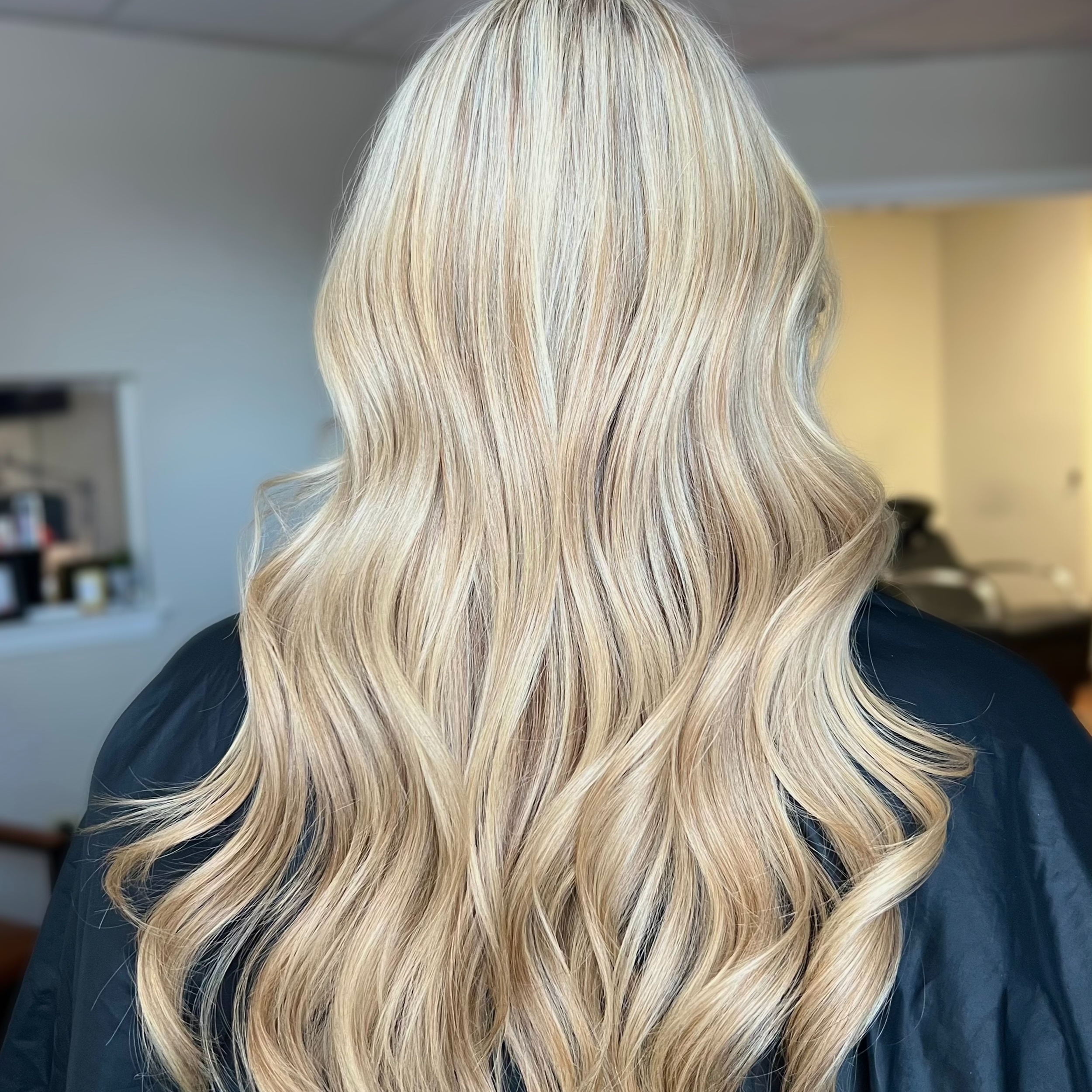 Partial Highlight at Maddie Sharp Hairstylist in Marion, AR