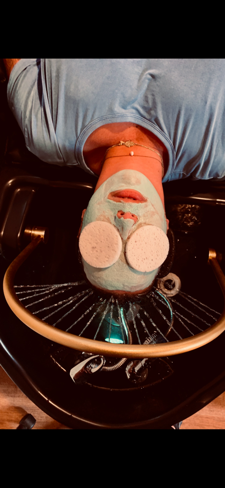 Green Cleanse Facial + Headspa