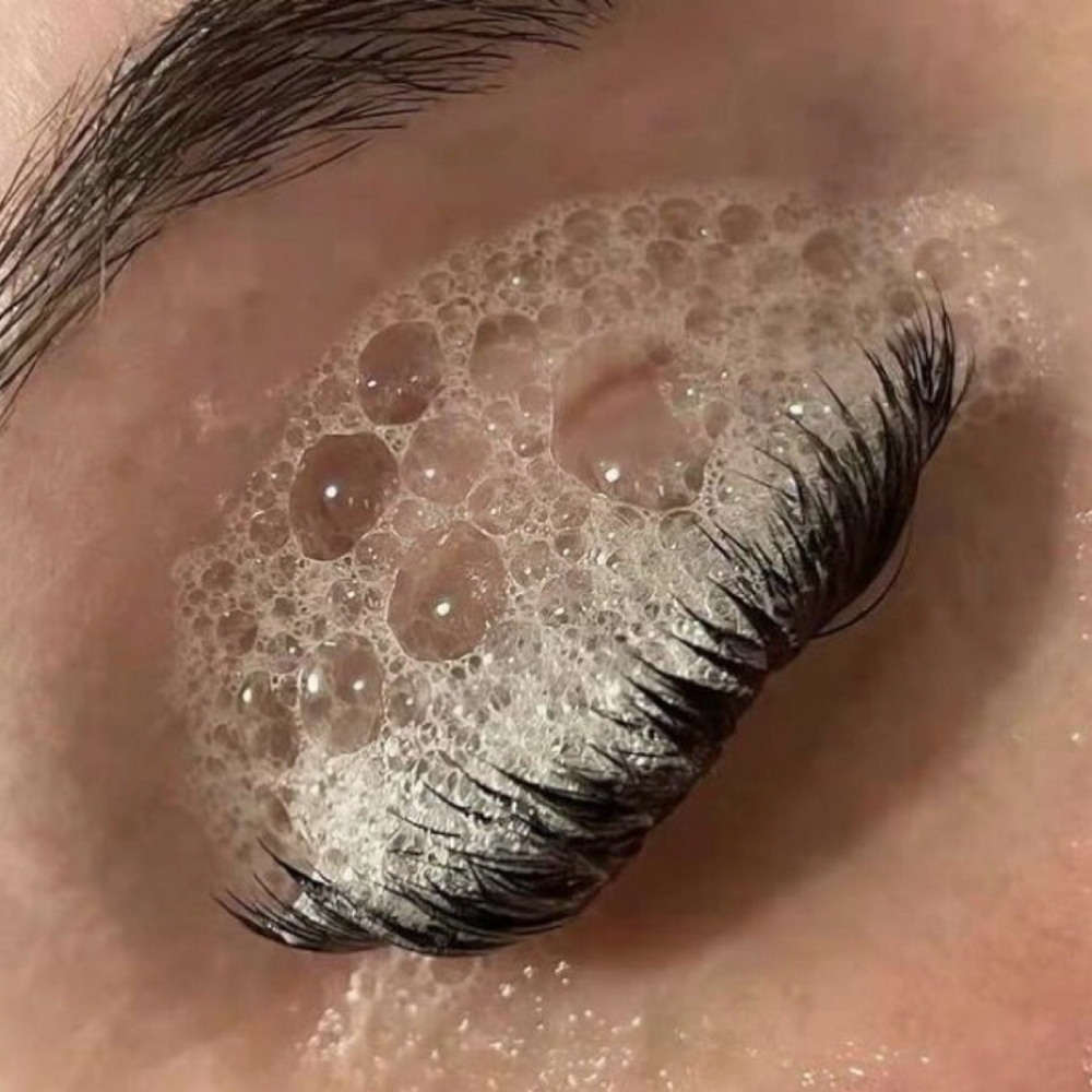 Lash Removal With Lash Bath at The Beauty Lab in Williamsville, NY