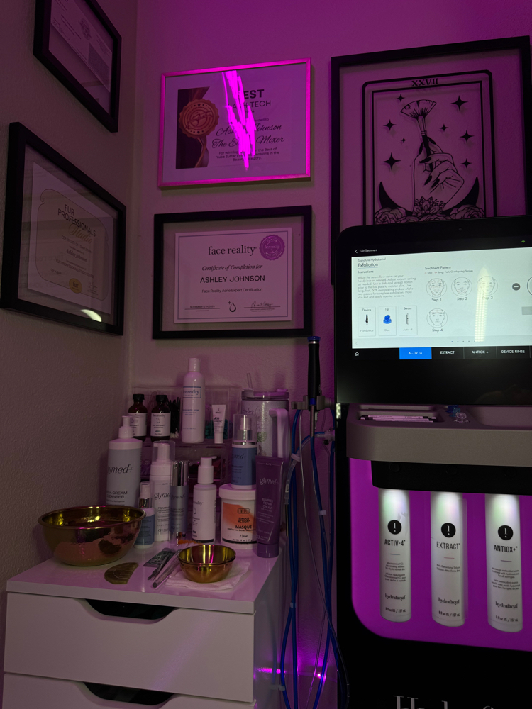 The Ultimate Platinum HydraFacial