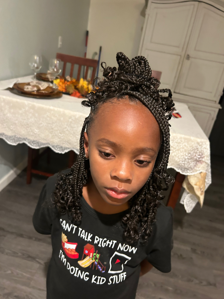 Kids knotless braids