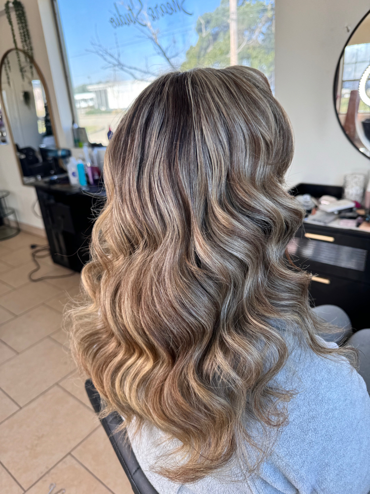 Hollywood Waves