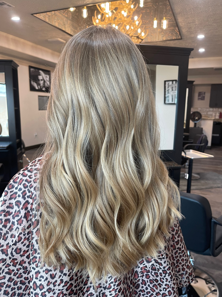 Shampoo, Cut & Style