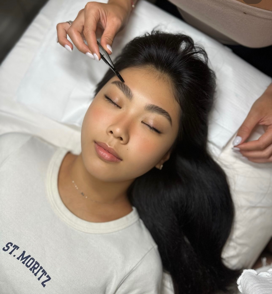 HD Brows 1:1 In Person Course