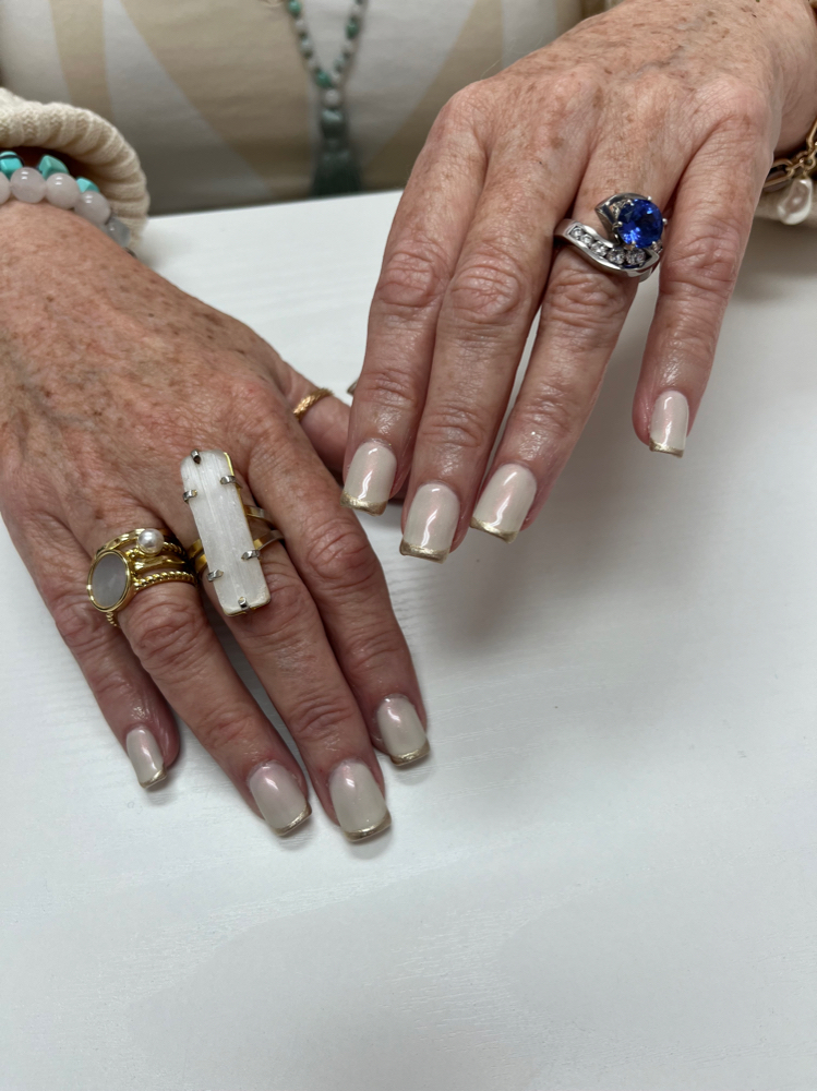 65+ Manicures