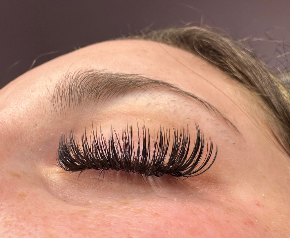 Hybrid Lash Extensions