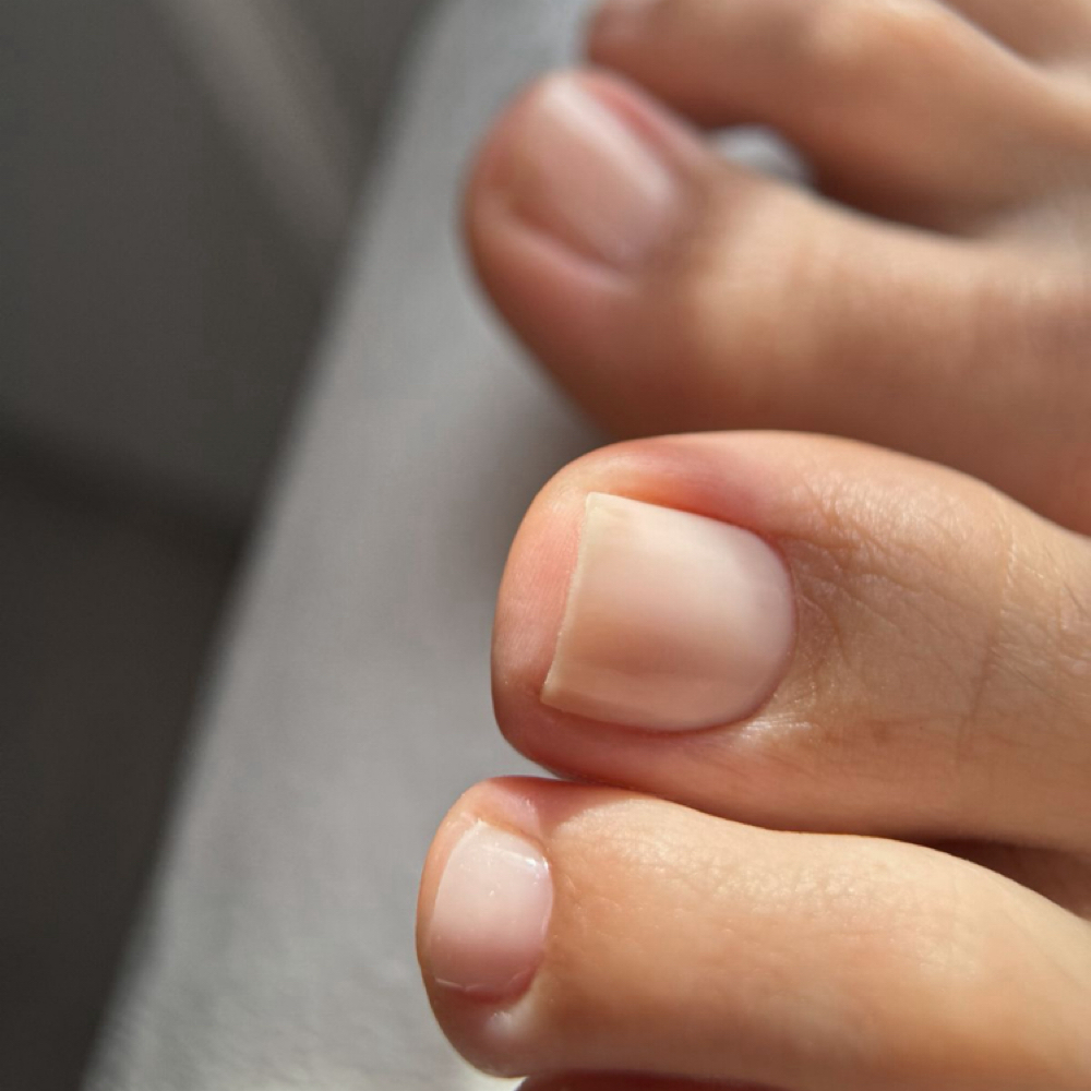 Dry Pedicure w/ Regular Polish at Dream Nails By Katterine in Corona, NY