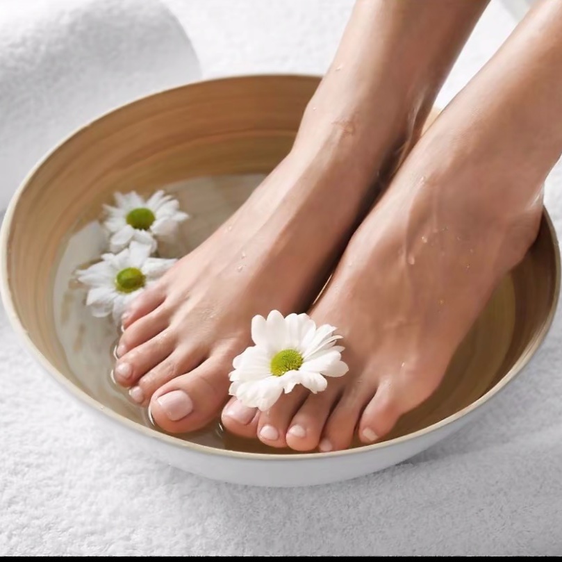 Aromatherapy Herbal Foot Ritual at The PureTime Headspa & Wellness in Farmington Hill, MI