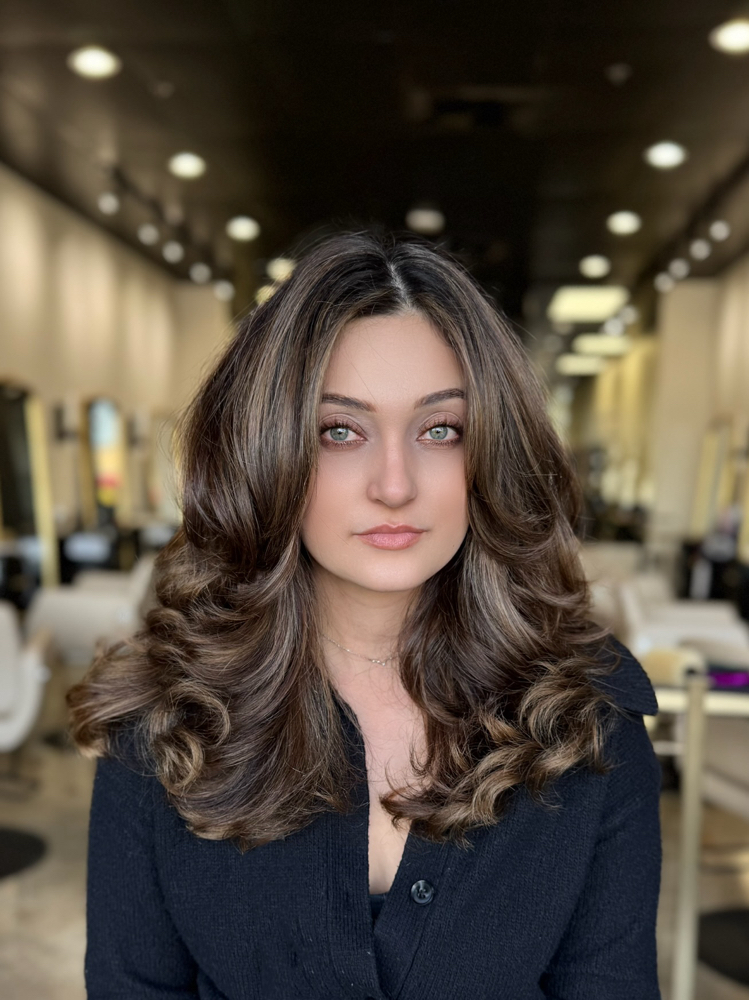 Bombshell Blowout