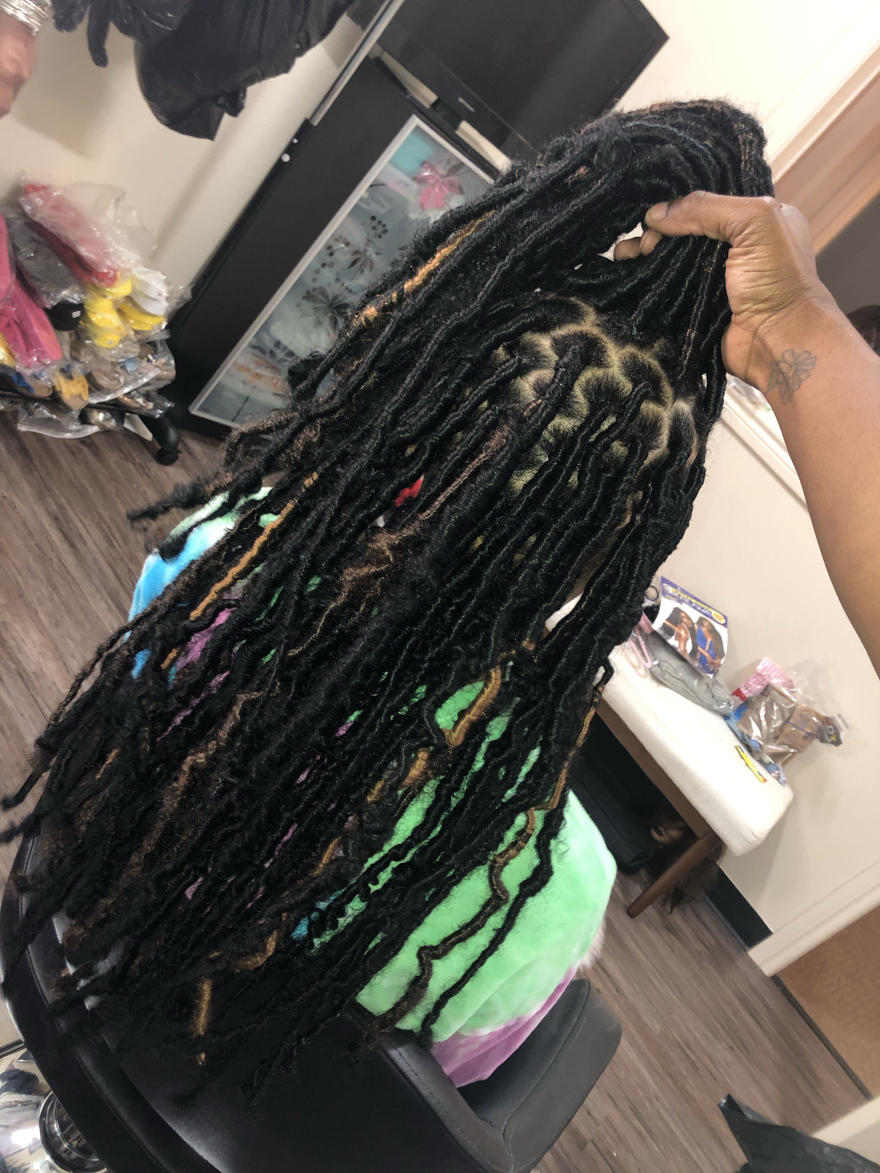 Distressed locs Elbow Length