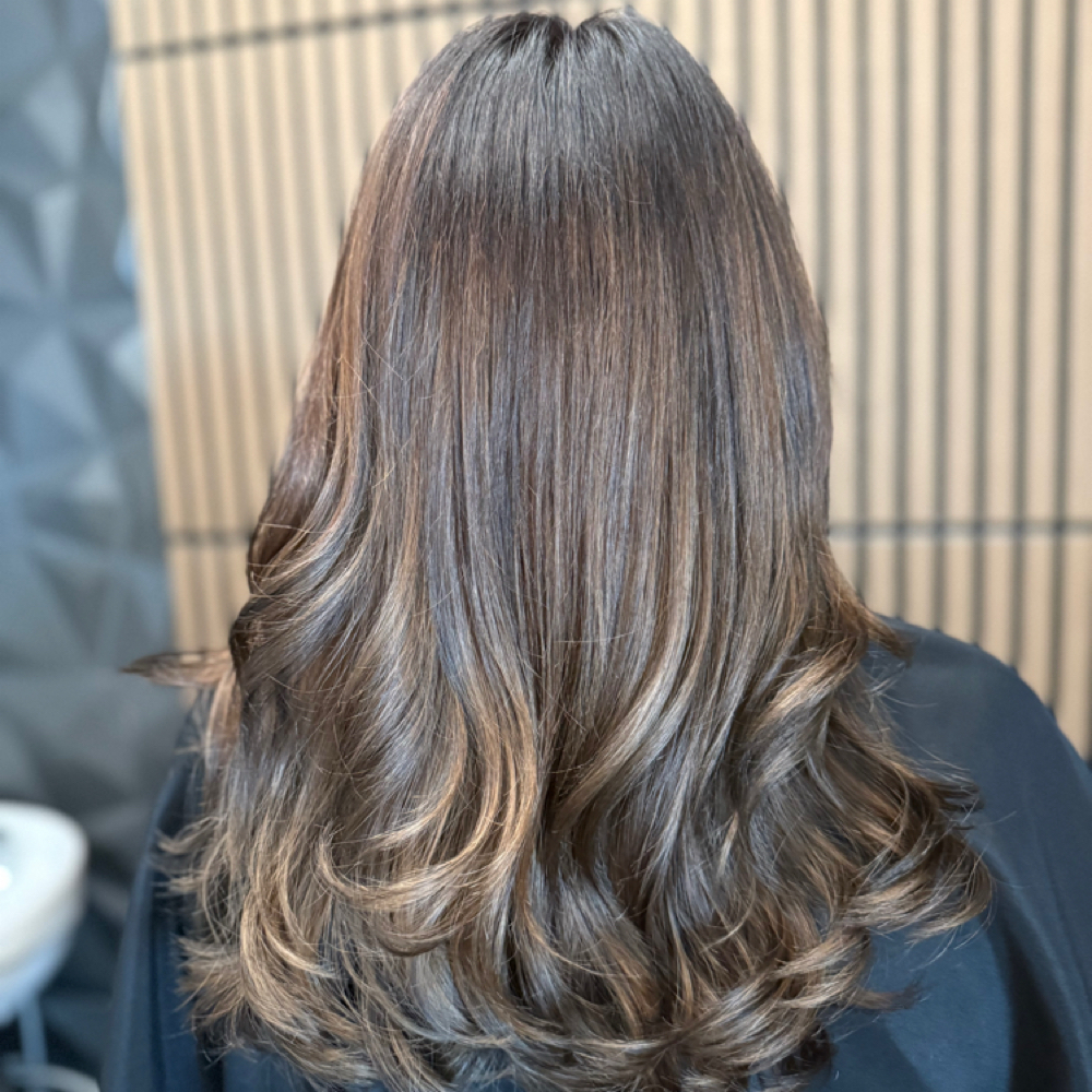 Root at Abby’s Glam Studio in Callahan, FL