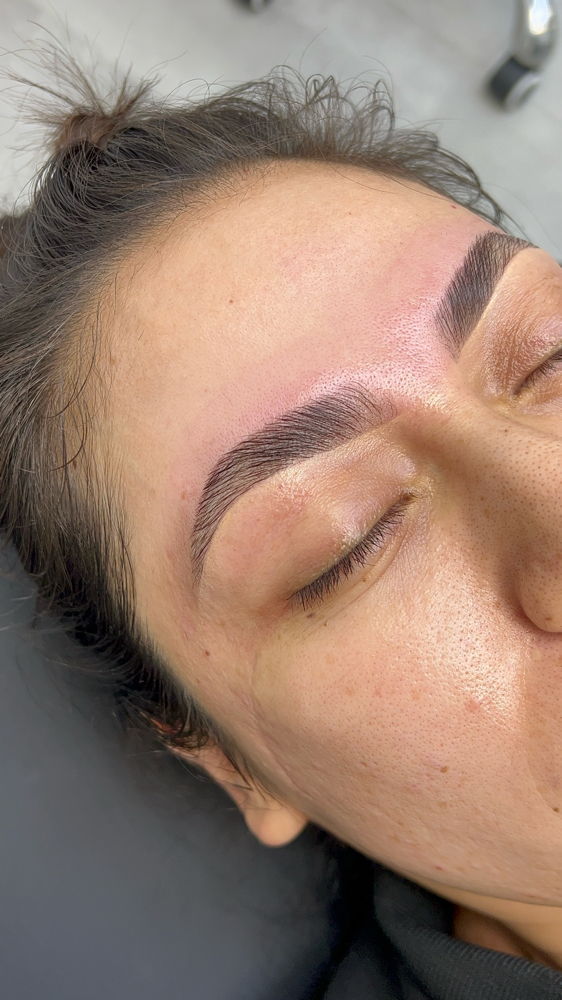 Brow Wax & Tint