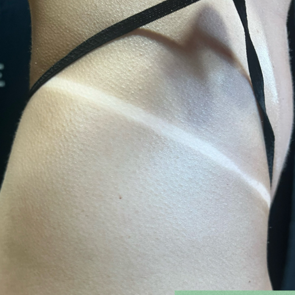 Spray tan at The Vintage Rose Lash and Head Spa in Elizabethton, TN