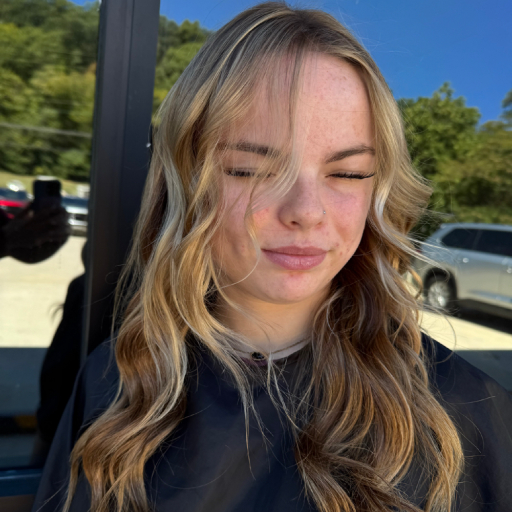 Half Blonding Package with Maggie at BBK Beauty Bar in Nitro, WV