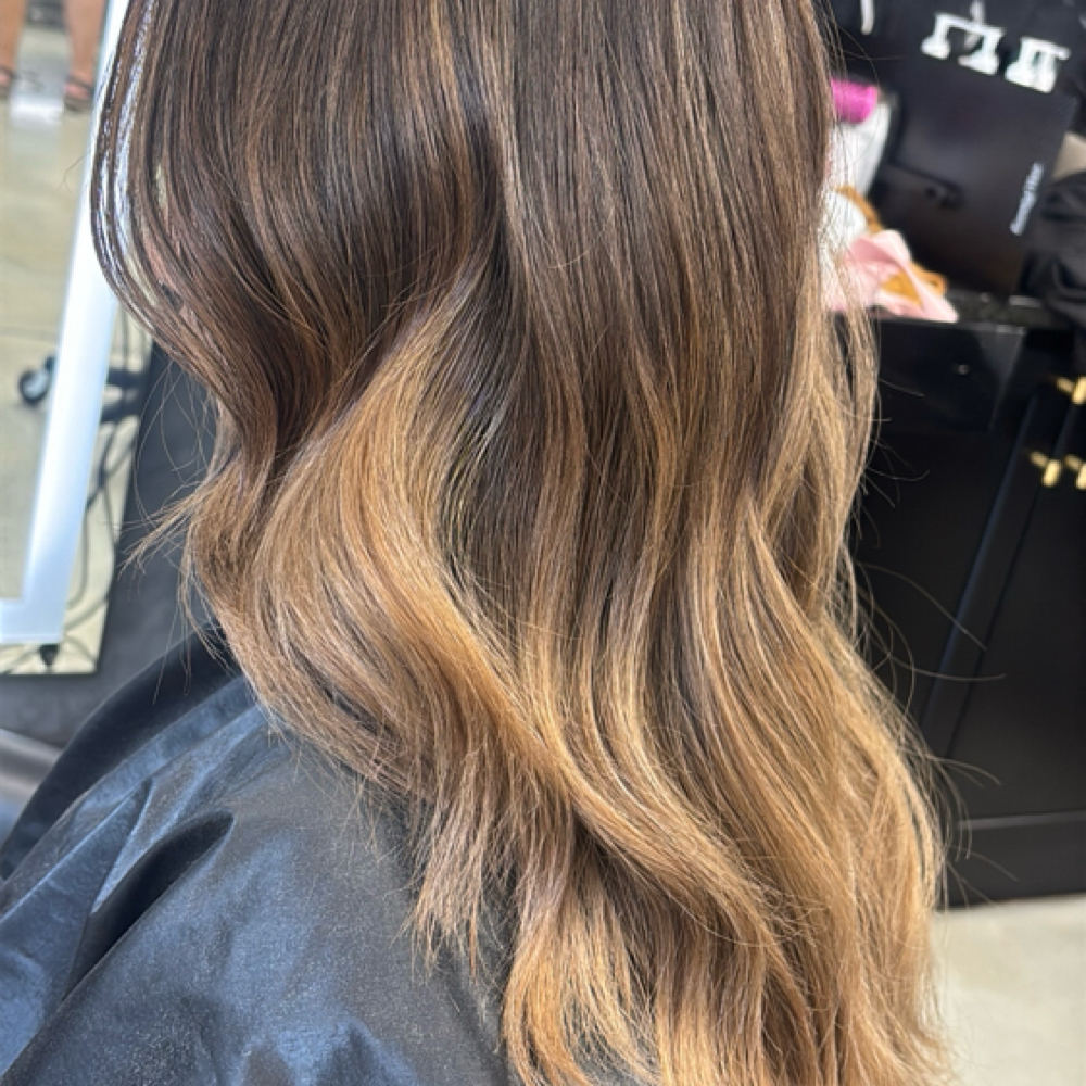 Partial at Ayelin Beauty in Algonquin, IL