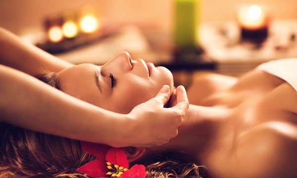 Aromatherapy Facial