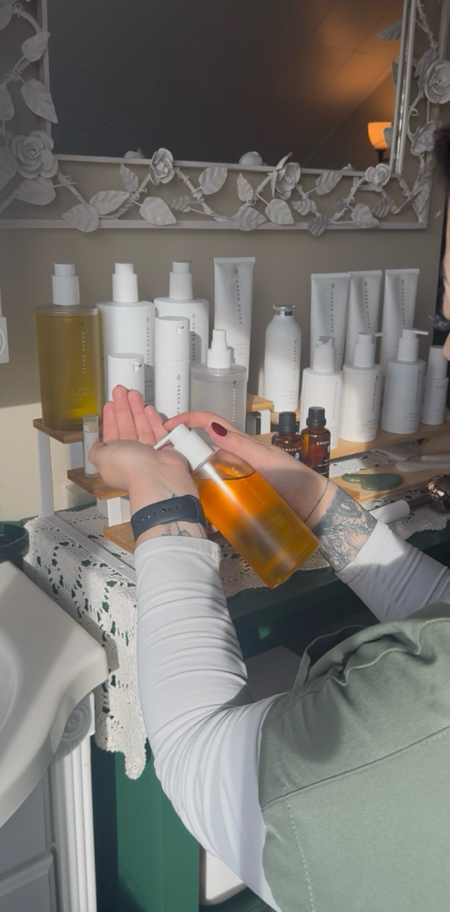 Sunveil Signature Facial