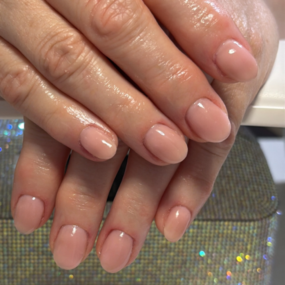 Soft Gel at Codi Igo in Derby, KS