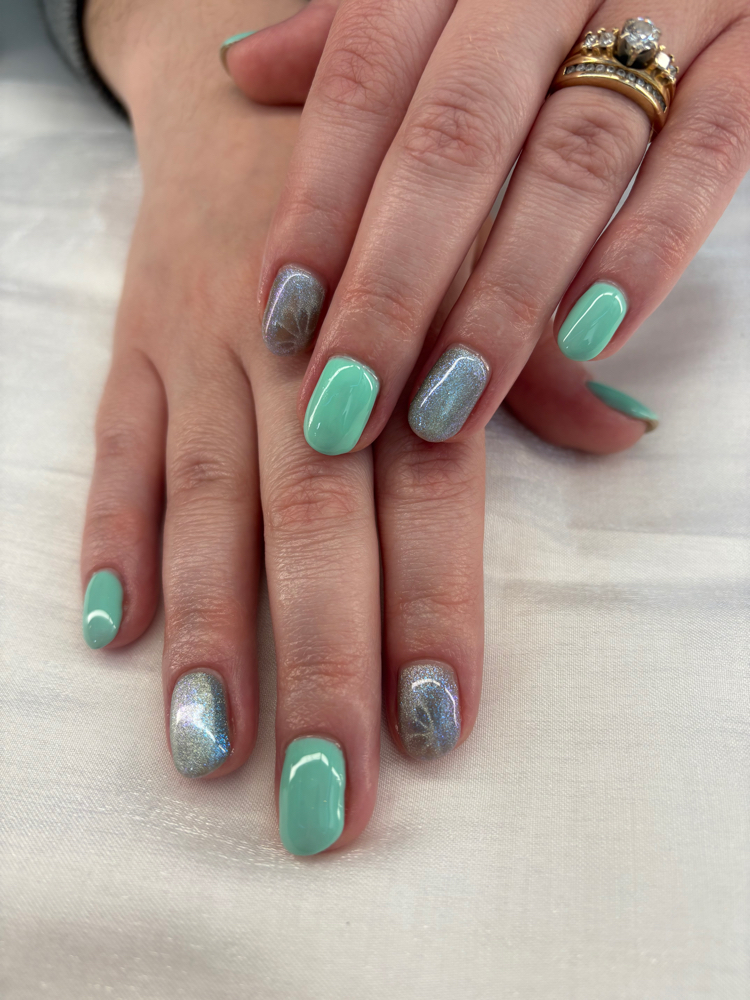 Cateye Polish & Designs