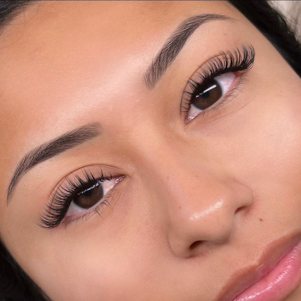 HYBRID LASHES
