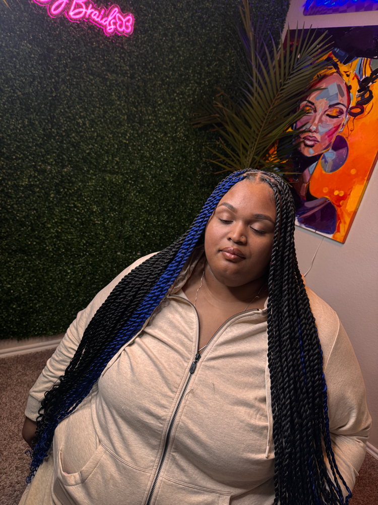 Smedium Island Twists 🩷 at DejBraids in Denton, TX