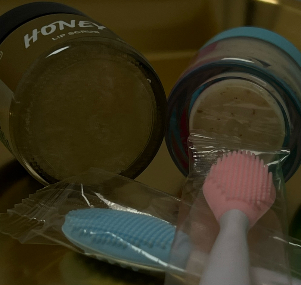 LIP SCRUB *ADD ON*