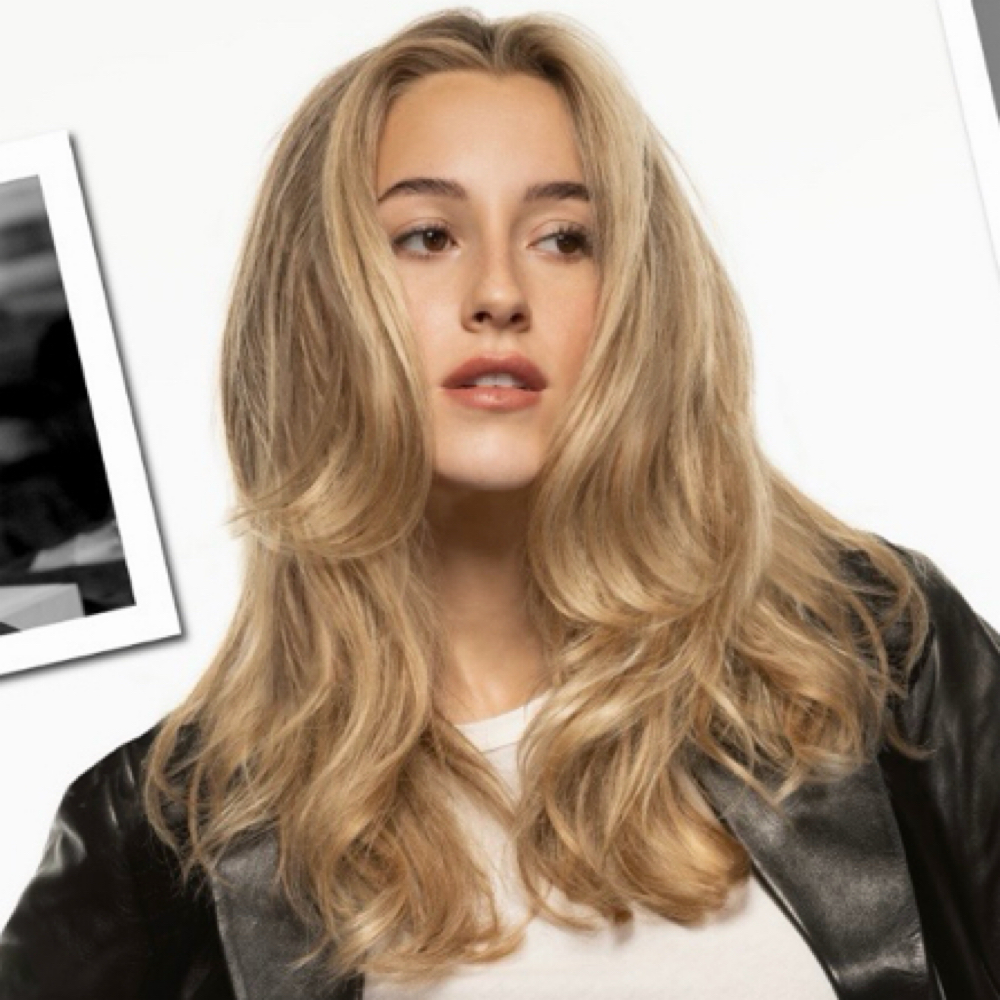 90’s Inspired Blowout at House of Blondes in Canton, TX