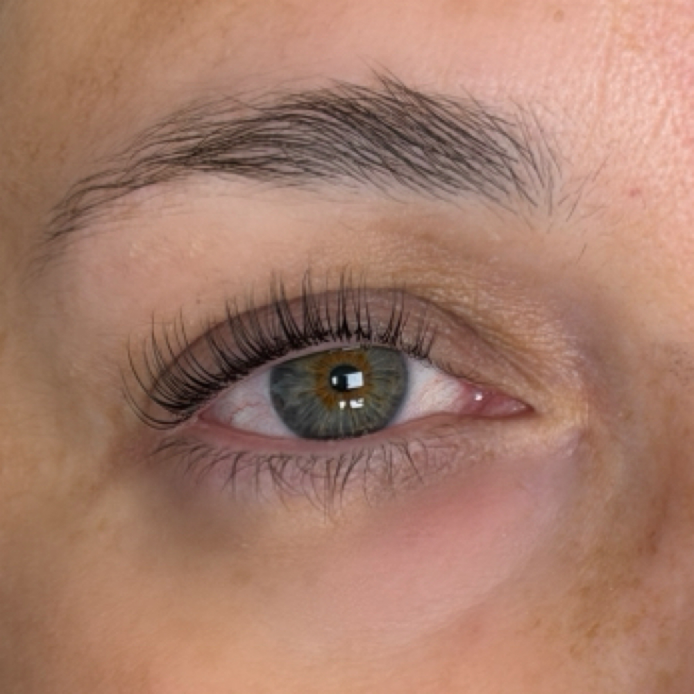 Lash Lift at DesireLuxe Lashes in Fort Washington, MD