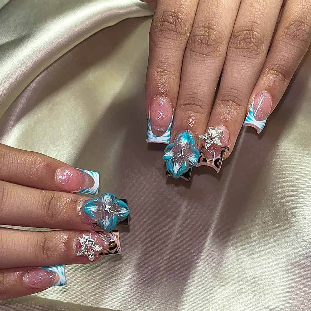 Medium Acrylic Full Set